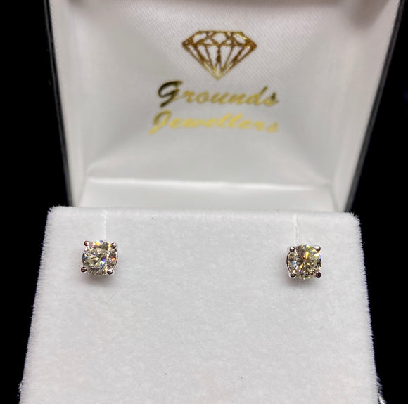 18ct White Gold Brilliant Cut Diamond Screw Stud Earrings
