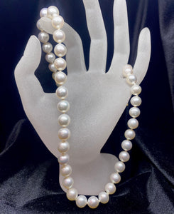 9ct White Gold White South Sea Pearl Necklace