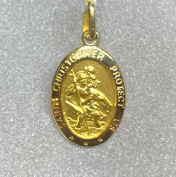 9ct Yellow Gold Saint Chirstopher Oval Token