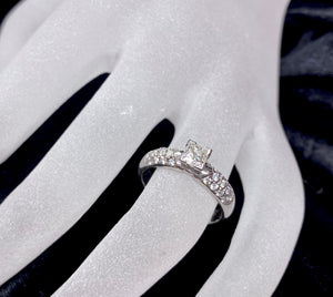 18ct White Gold Diamond Pavé Ring