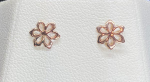 9ct Rose Gold Flower Cut Out Studs