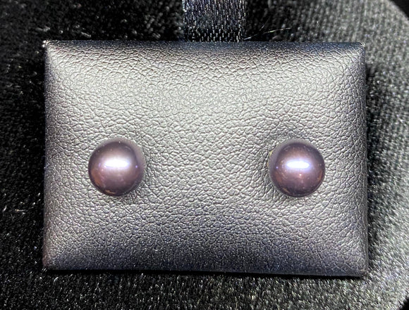 18ct Yellow Gold Fresh Water Black Pearl Studs