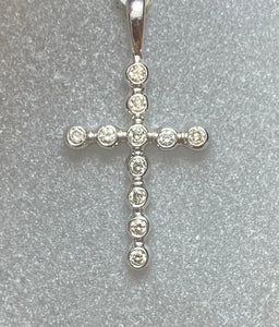 9ct Round Diamond Cross