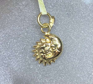 18ct Yellow Gold Sun and Moon Pendant Charm