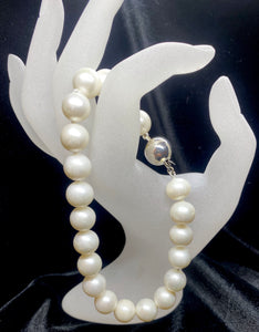 Sterling Silver White Fresh Water Pearl Bracelet