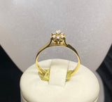 18ct Yellow Gold Flower Diamond Ring