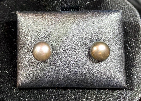 9ct White Gold Fresh Water Pearl Black Button Studs