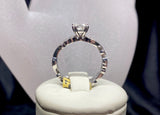 18ct White Gold Ornate Diamond Ring