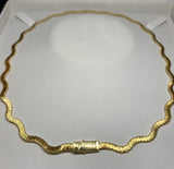 ONE ONLY 18ct Yellow Gold Flat Wave Mesh Necklace