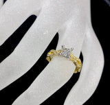 18ct Two Tone Ornate Diamond Ring